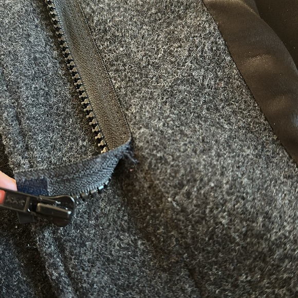 Mackintosh *Vintage* Women’s Wool Hooded Coat - Picture 12 of 16